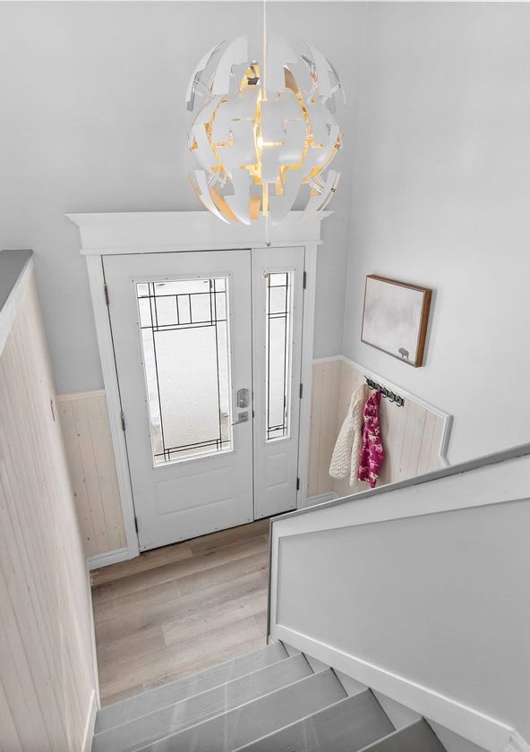 Front entrance with beautifully painted walls